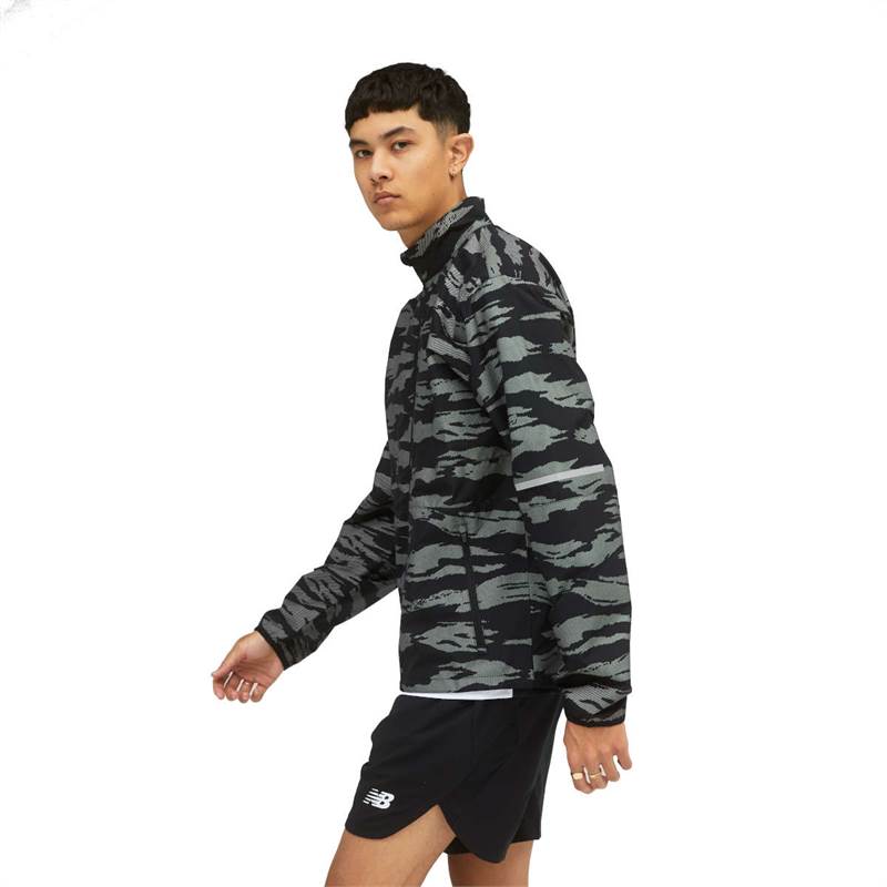 New Balance Mens Printed Reflective Accelerate Jacket-4